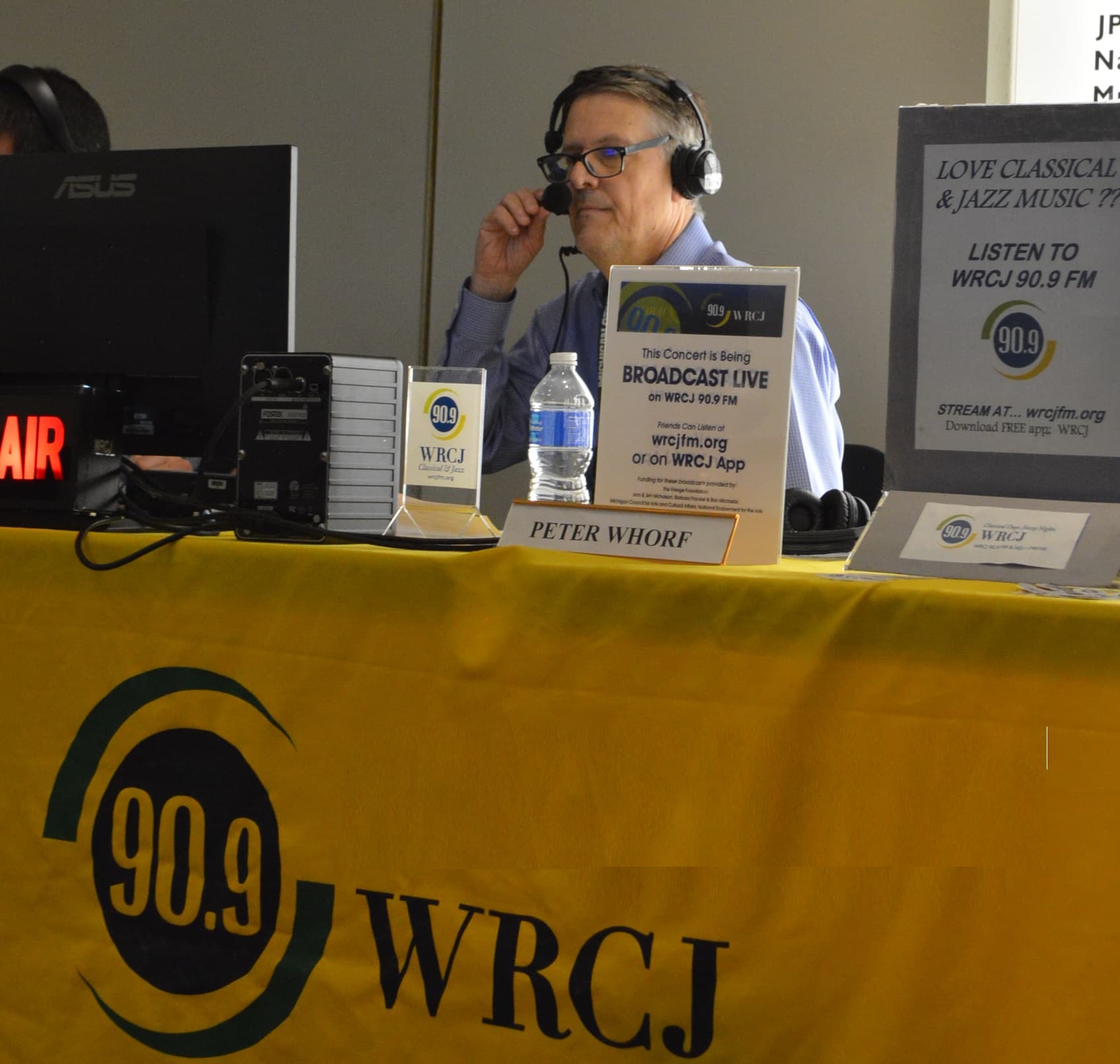 90.9 WRCJ live @ DSO photos